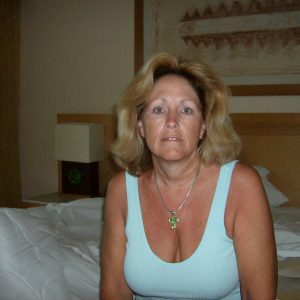 Corinne - rencontre-MILF-Cluses
