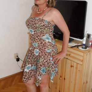 Nadia - rencontre-Cougar-Créteil
