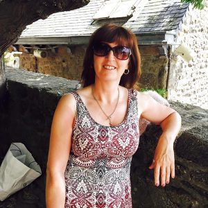Fini le ménage, maintenant c’est à toi Marjorie - rencontre-Cougar-Pau